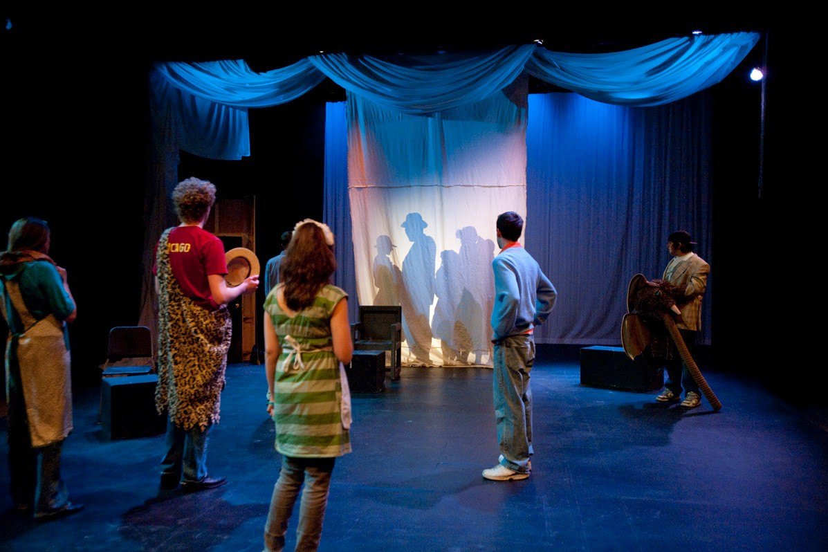 Laura Jones production: contrast with modern theatrical space